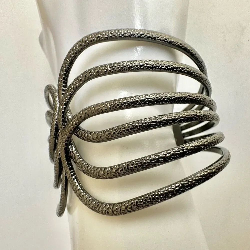 Grey hinged bangle bracelet - Picture 2 of 8